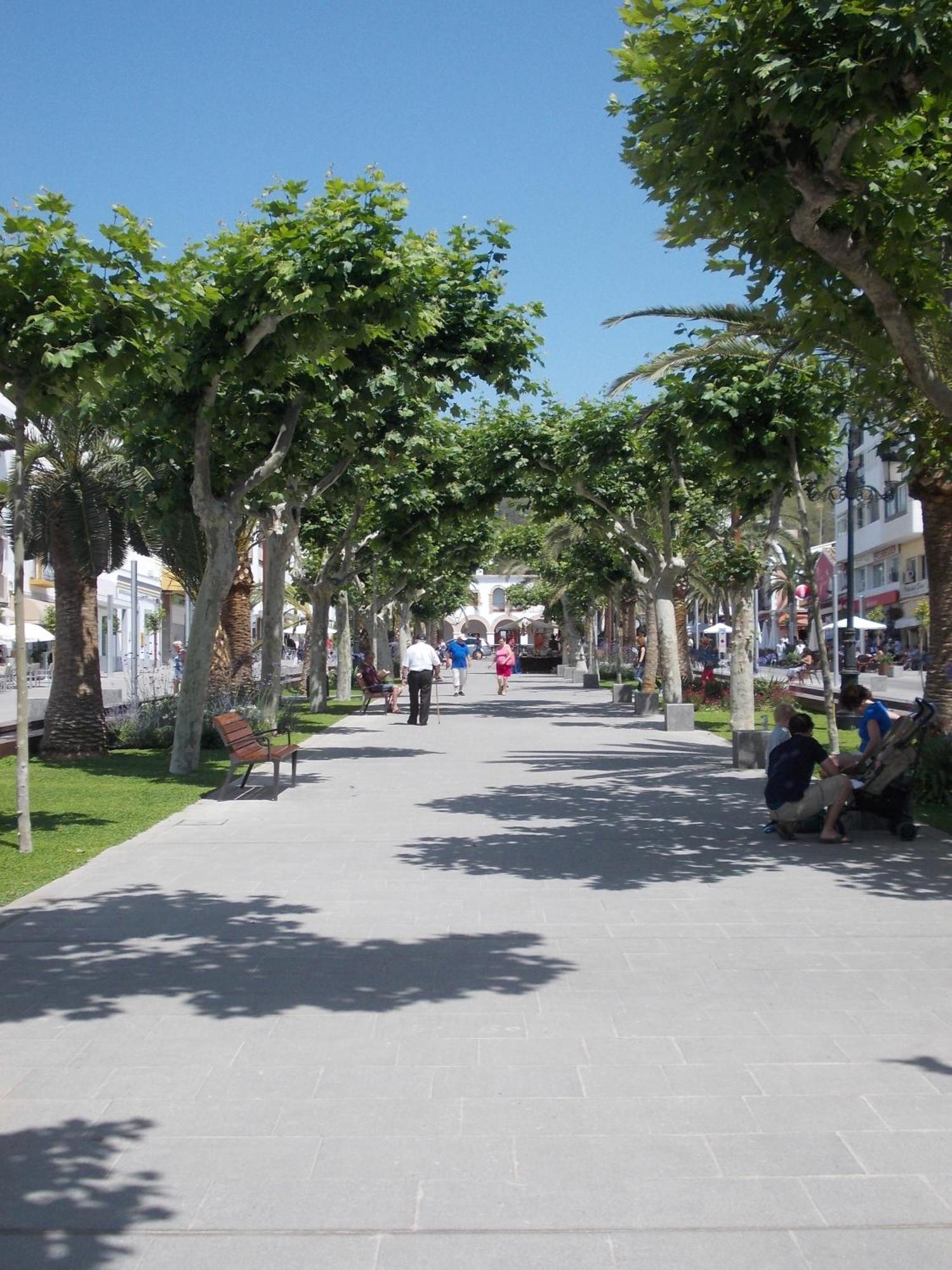 Hostal Rey Santa Eularia des Riu Exterior photo